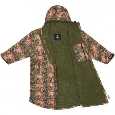 Primaloft Outdoor Changing Robe - Khaki / Camo Print